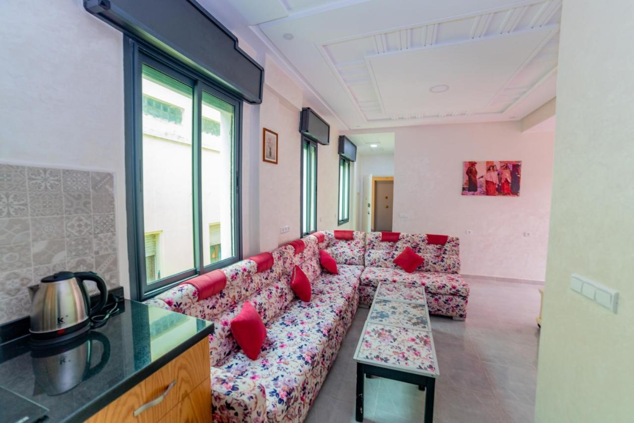 Velasquez Appartements Fast Wifi And Ocean View Tangier Exterior photo